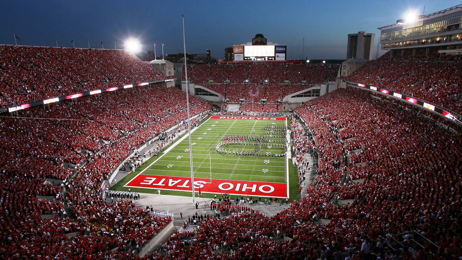 德甲球队应用AI模拟平台辅助战术布置及临场调整，德甲模式